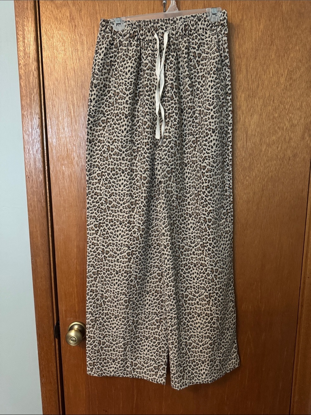 Neutral Leopard Print Wide-Leg Lounge Pants